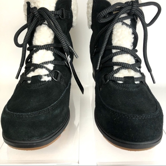 Sorel Black Suede Sherpa Sheep like Fur Wedge Comfy Shoes Sz 9 - HTF - Picture 3 of 8